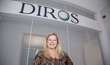 Diros Employee
